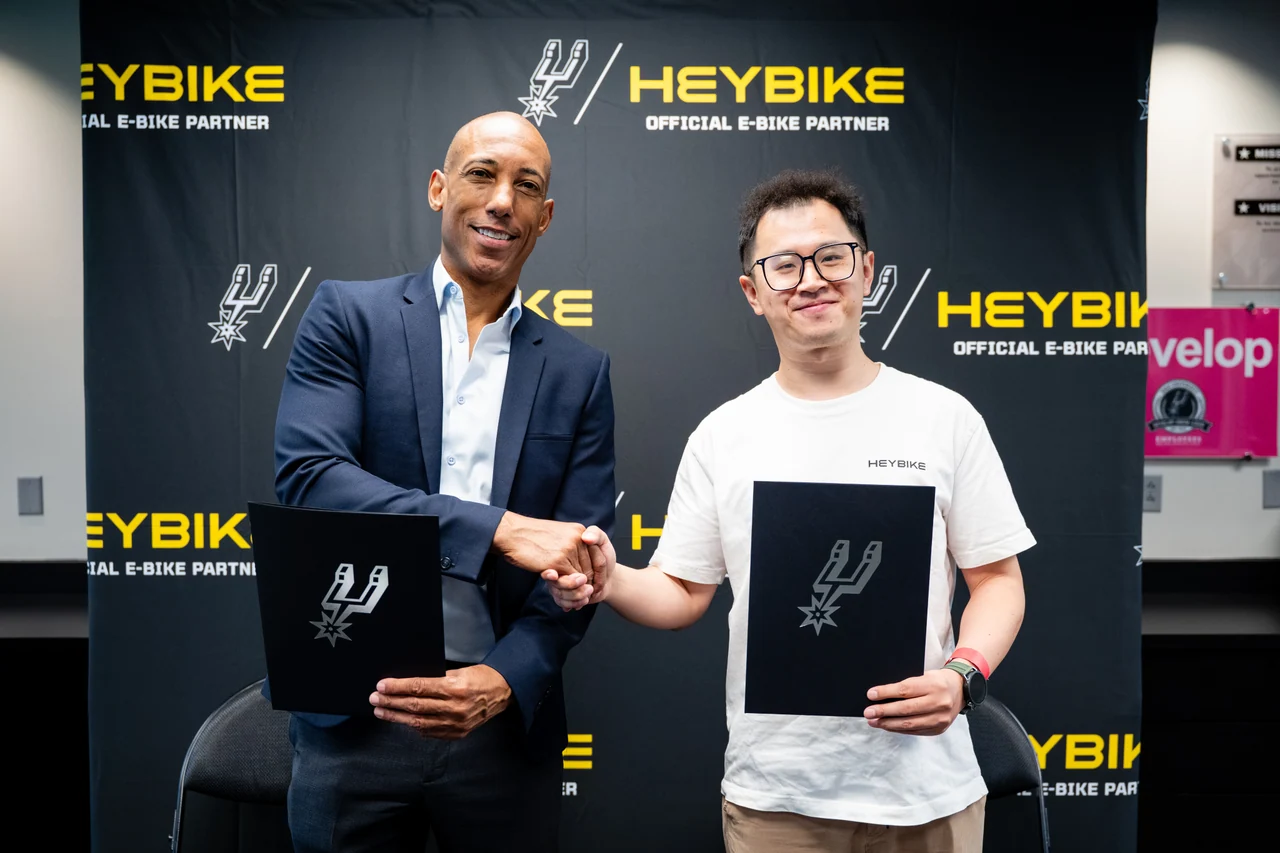 HEYBIKE × 圣安东尼奥马刺